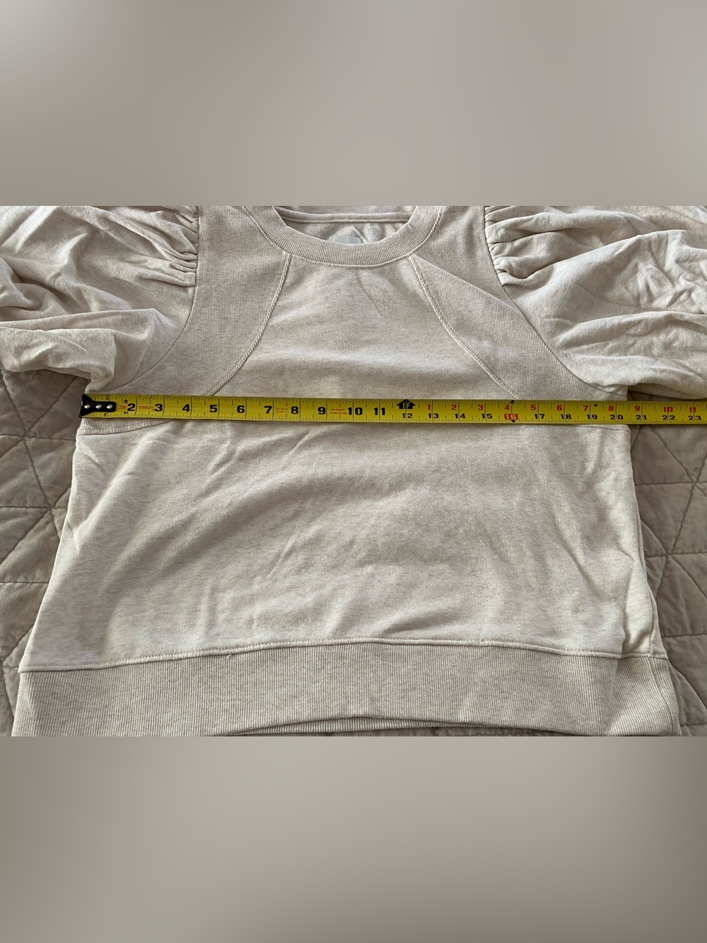 Maeve cream sweatshirt puff sleeve short sleeve top Large - Picture 10 of 13